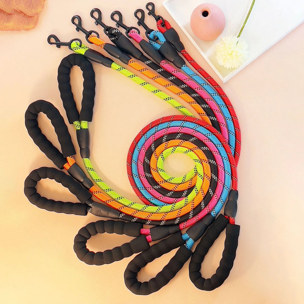 Reflective Dog Leash Strong Nylon Dog Leash For Large Medium Small Dog Leash Ropes Pet Accessories Golden Retriever Labradors